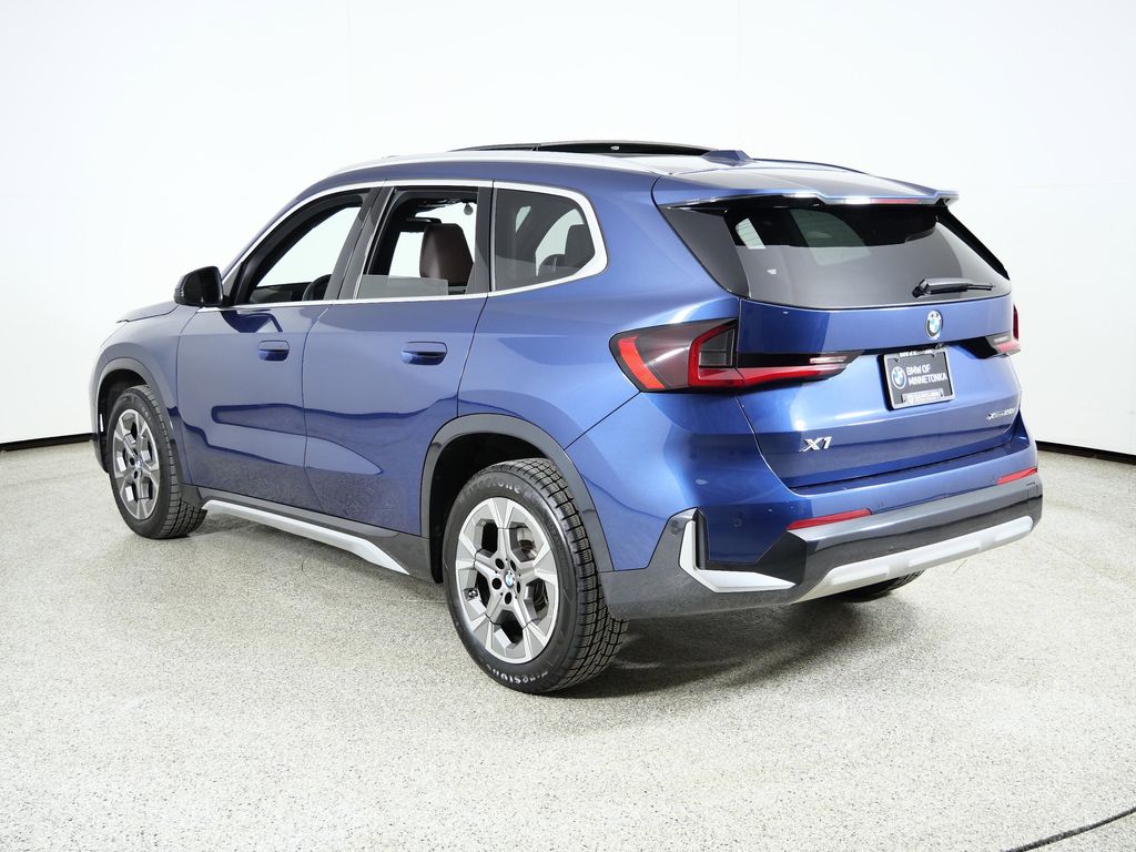 Thumbnail: 2025 BMW X1 - 17
