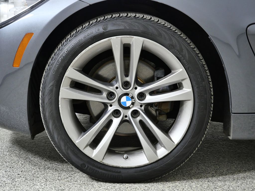 Thumbnail: 2017 BMW 4 Series - 17