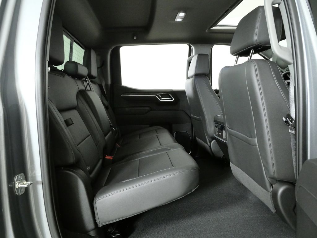 Thumbnail: 2025 Chevrolet Silverado 1500 - 26