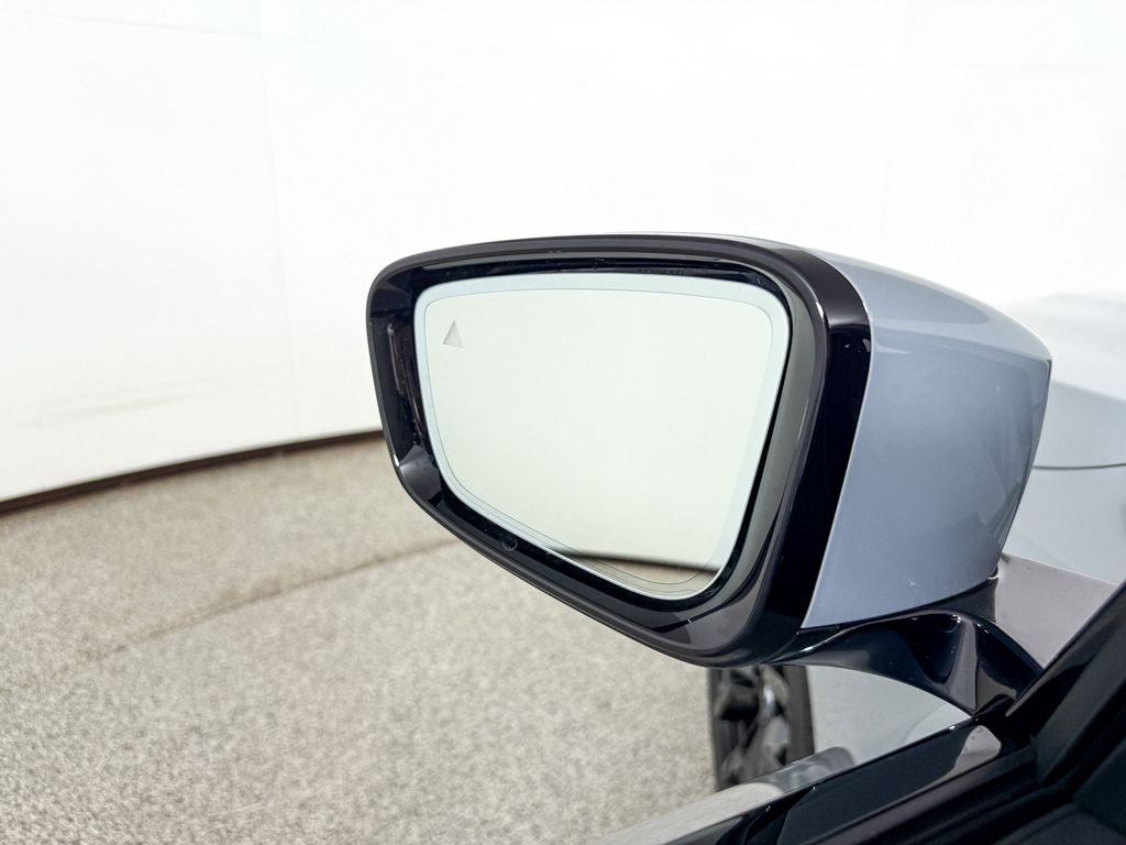 Thumbnail: 2025 BMW 2 Series - 37