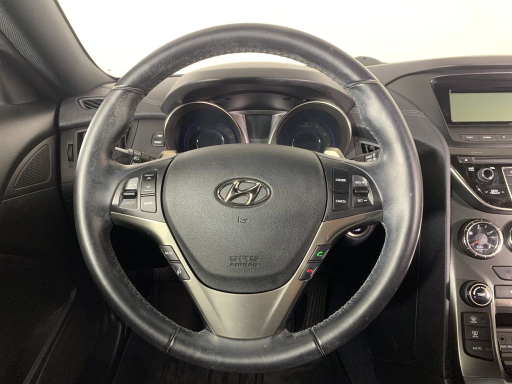 Thumbnail: 2015 Hyundai Genesis - 7