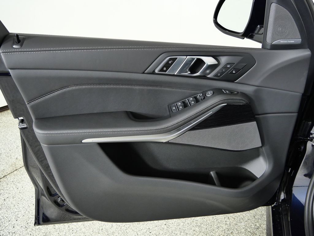 Thumbnail: 2026 BMW X5 - 34