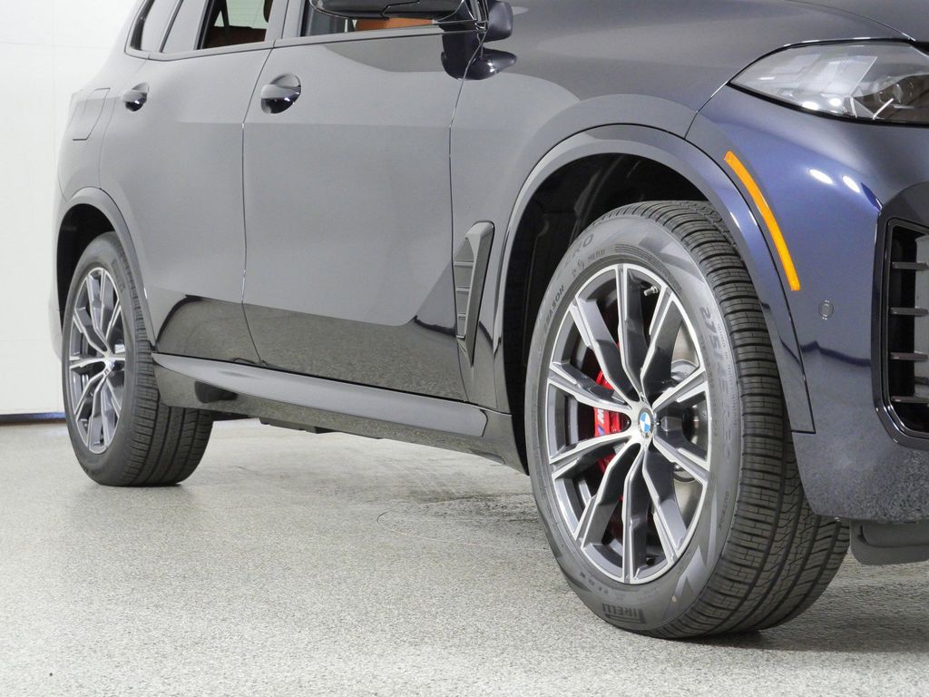 Thumbnail: 2026 BMW X5 - 6