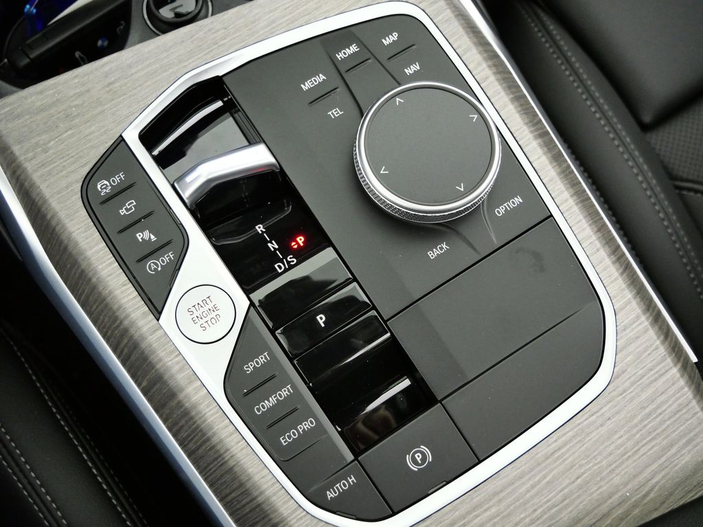 Thumbnail: 2026 BMW 3 Series - 47