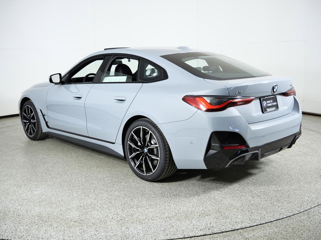 Thumbnail: 2026 BMW i4 - 14