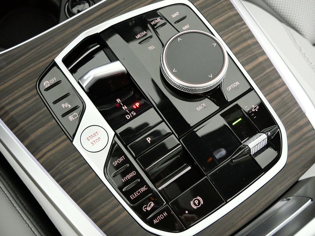 Thumbnail: 2026 BMW X5 - 48