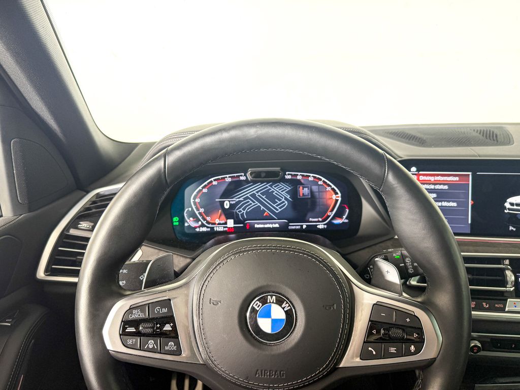 Thumbnail: 2023 BMW X5 - 8