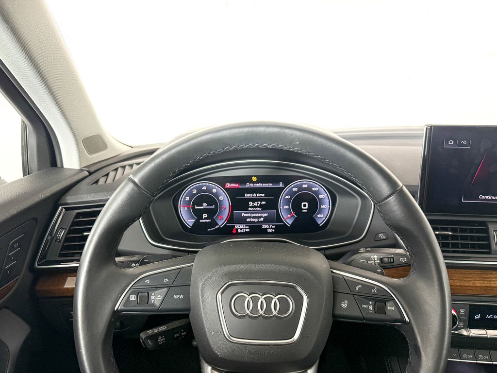 Thumbnail: 2021 Audi Q5 - 8