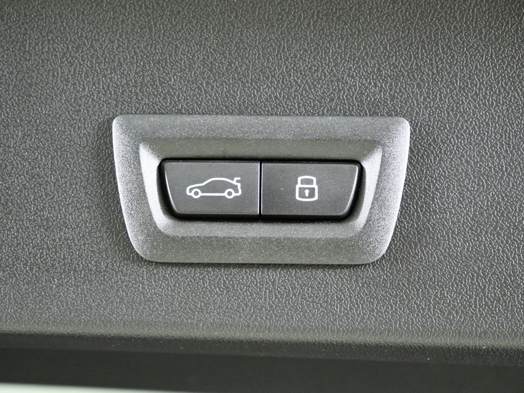 Thumbnail: 2026 BMW X3 - 28