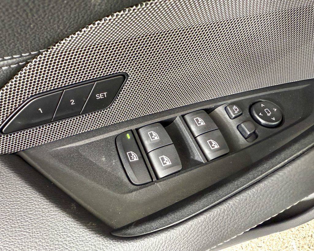 Thumbnail: 2025 BMW 4 Series - 37