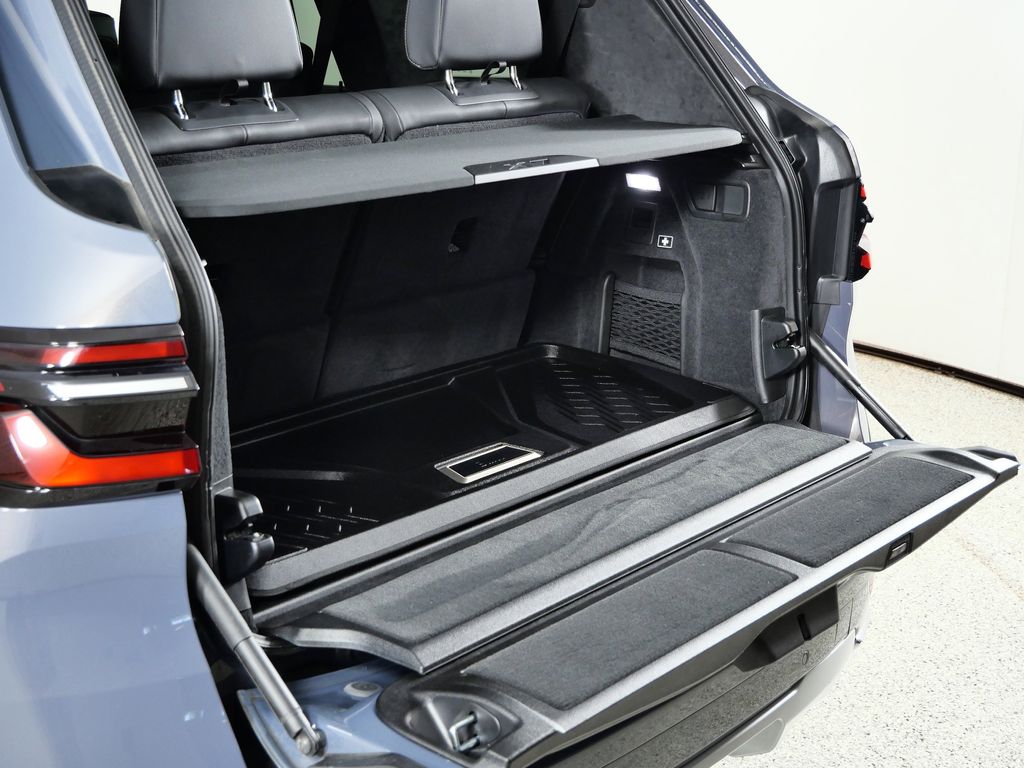 Thumbnail: 2025 BMW X7 - 34
