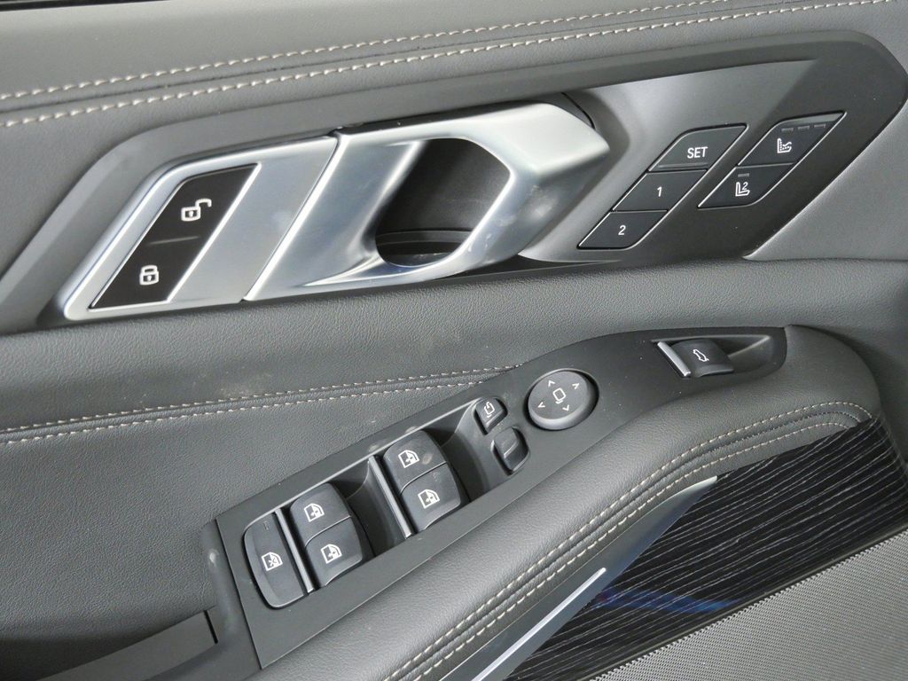 Thumbnail: 2026 BMW X5 - 37
