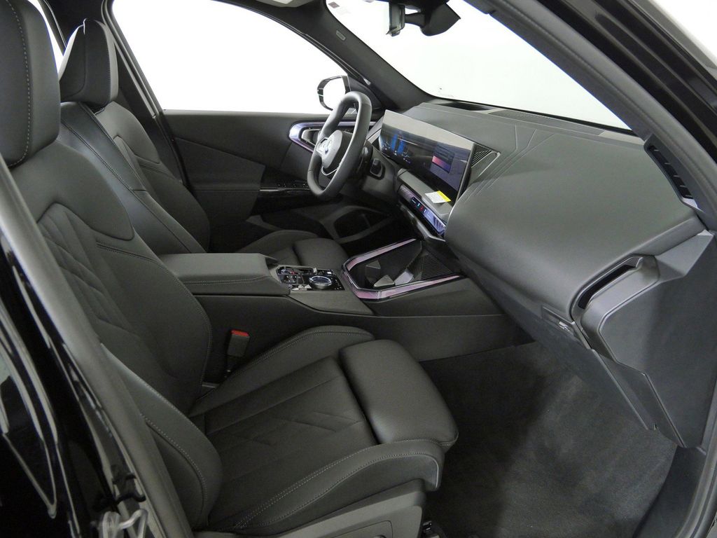 Thumbnail: 2026 BMW X3 - 21