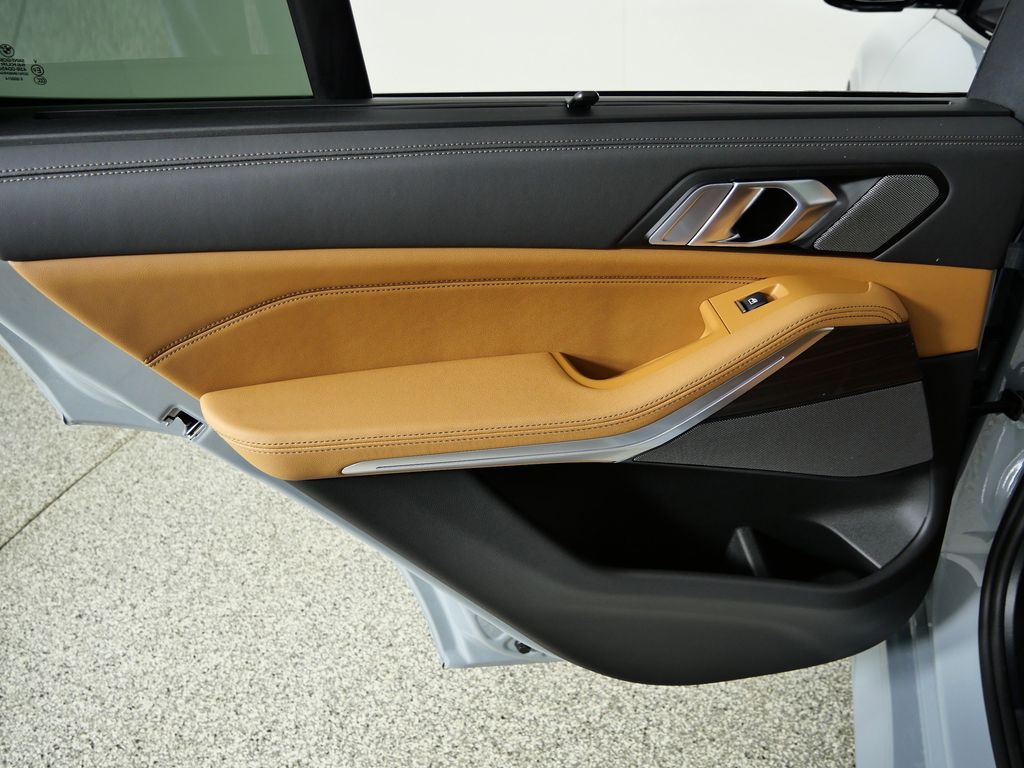 Thumbnail: 2026 BMW X5 - 31