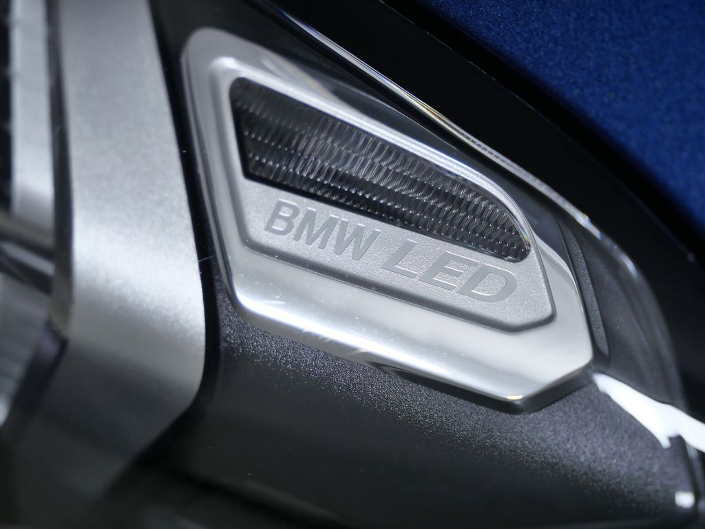 Thumbnail: 2023 BMW 3 Series - 5