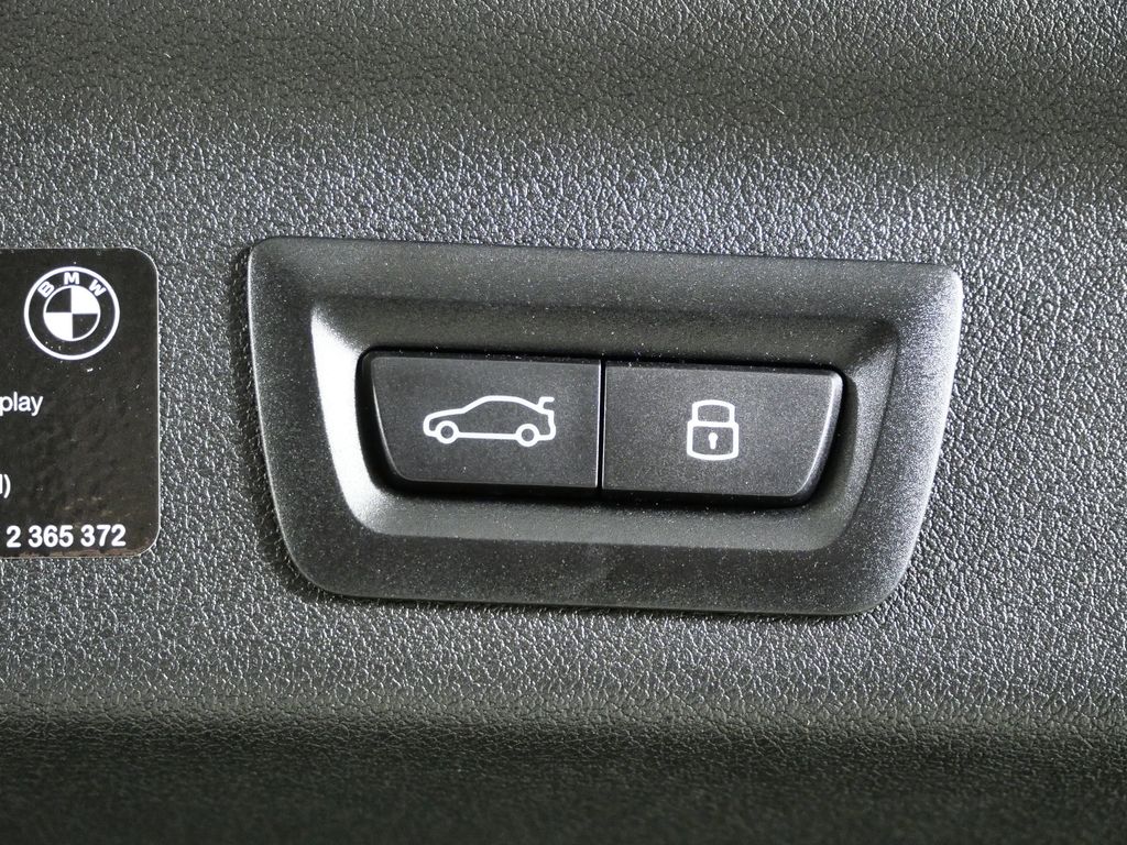 Thumbnail: 2025 BMW X1 - 32