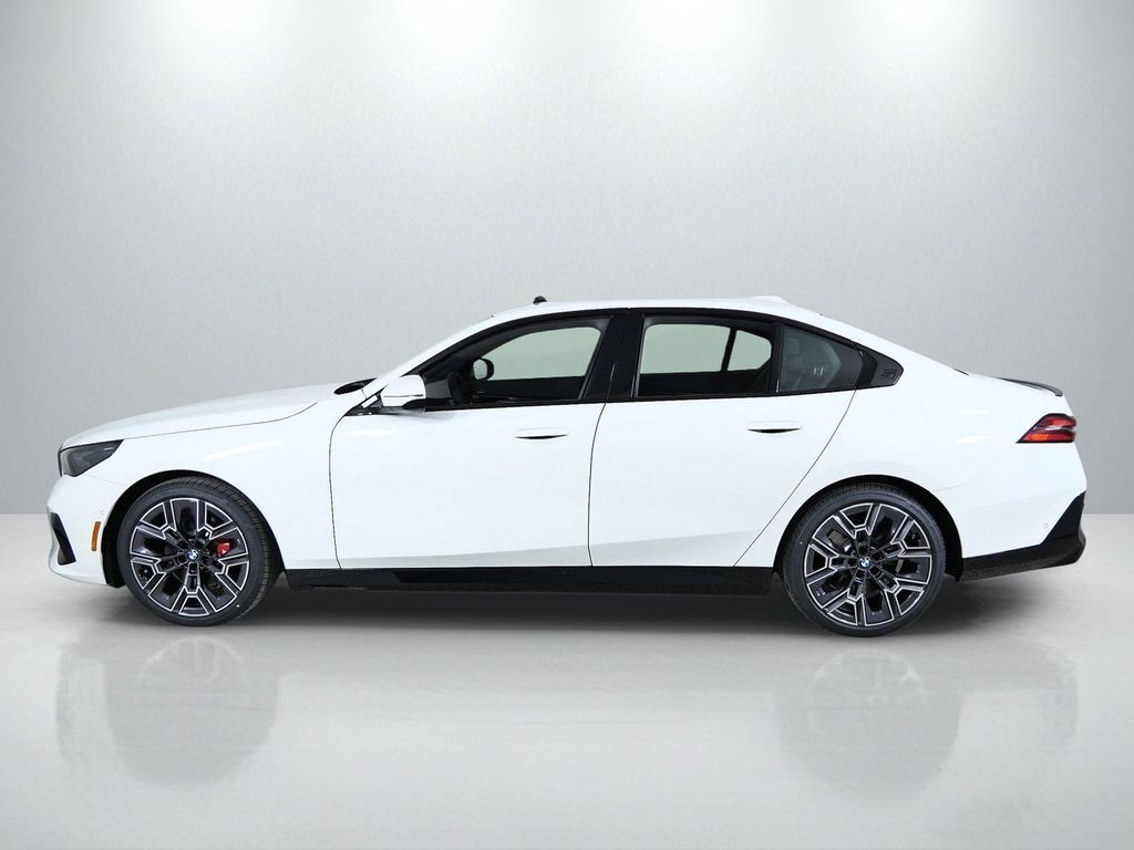 Thumbnail: 2026 BMW 5 Series - 15