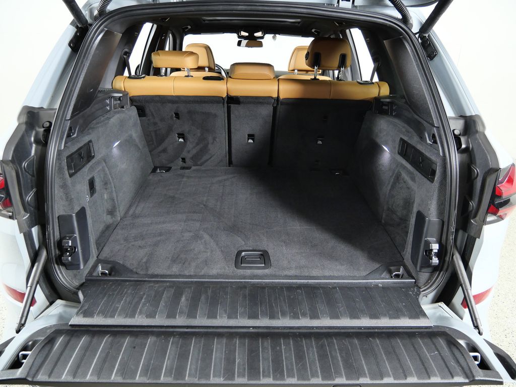 Thumbnail: 2024 BMW X5 - 33