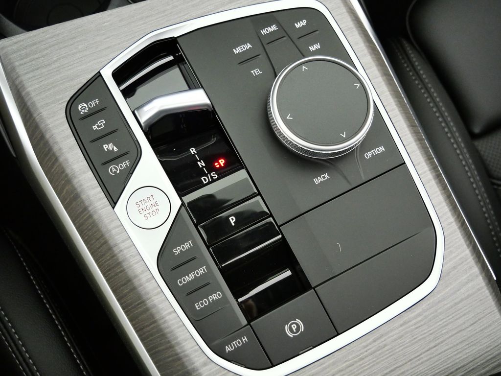 Thumbnail: 2026 BMW 3 Series - 47