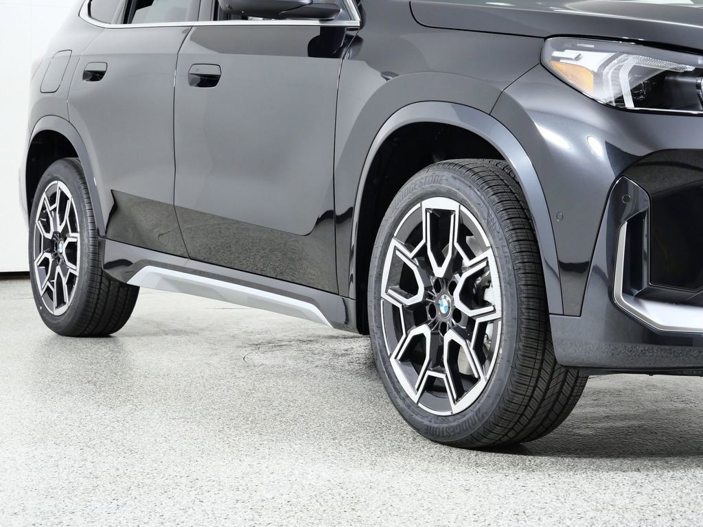 Thumbnail: 2026 BMW X1 - 8