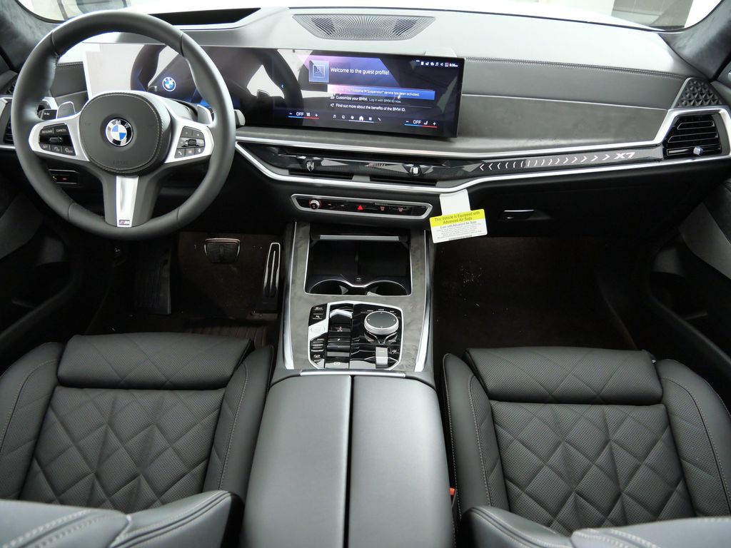 Thumbnail: 2026 BMW X7 - 5
