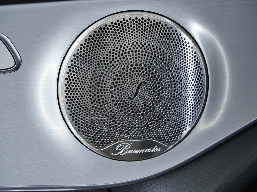 Thumbnail: 2021 Mercedes-Benz GLC - 35