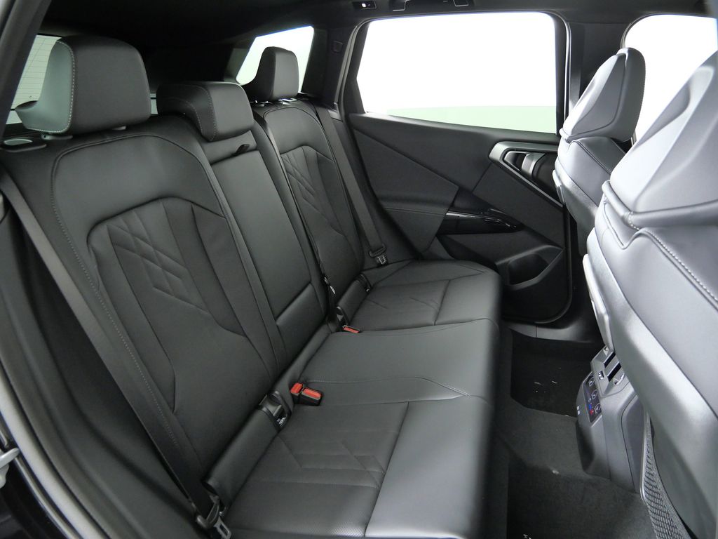 Thumbnail: 2026 BMW X3 - 26