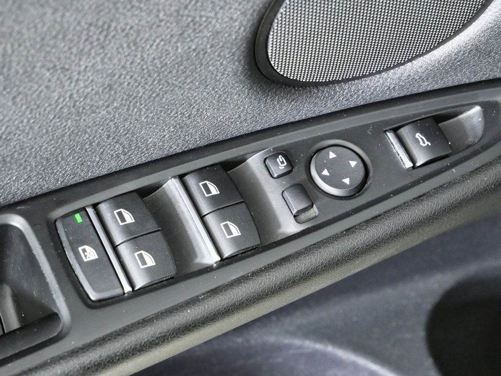 Thumbnail: 2018 BMW X5 - 37