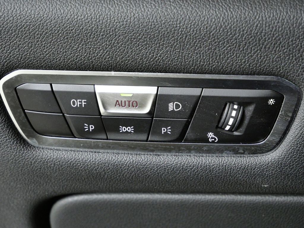 Thumbnail: 2022 BMW X5 - 40