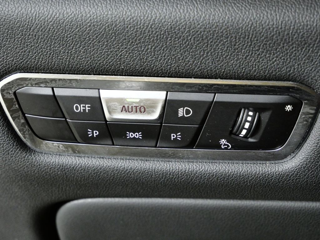 Thumbnail: 2023 BMW X5 - 44