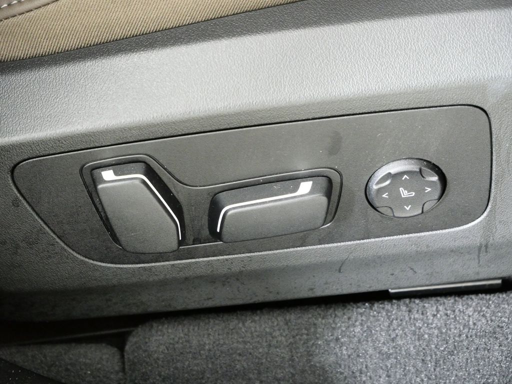 Thumbnail: 2025 BMW X3 - 28