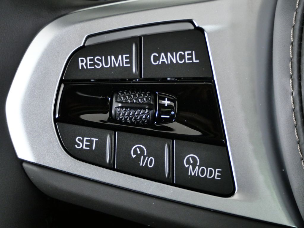 Thumbnail: 2026 BMW X5 - 41