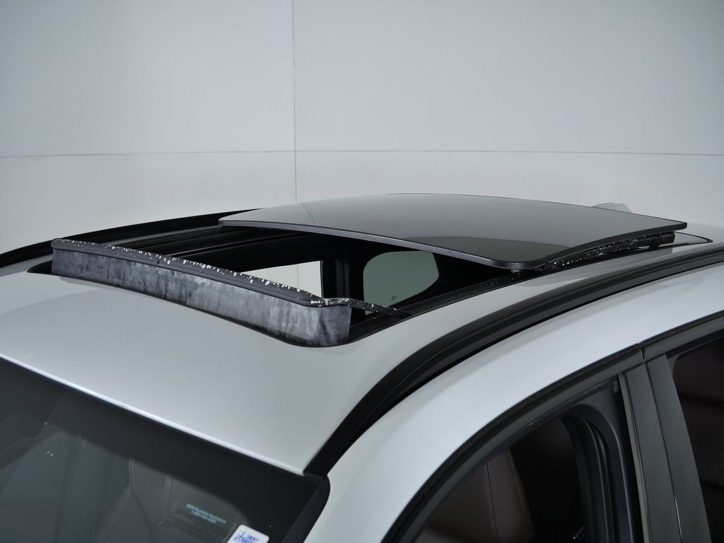 Thumbnail: 2025 BMW X1 - 22