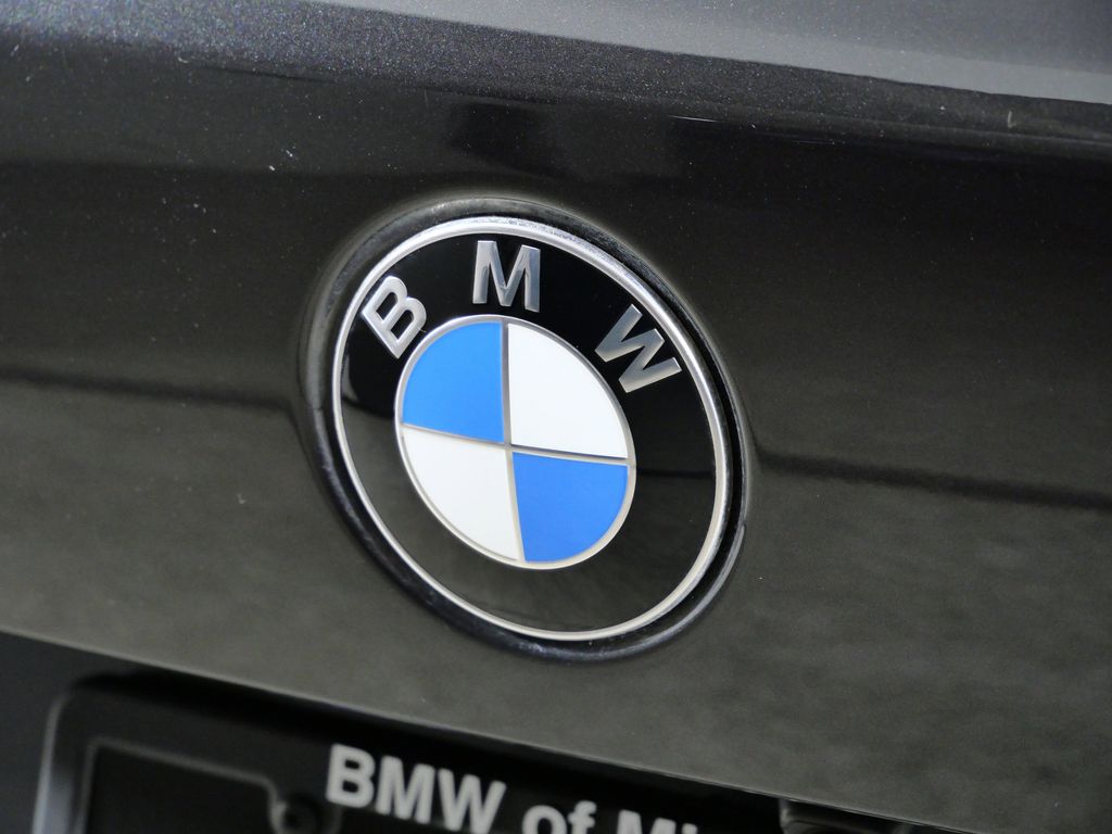 Thumbnail: 2021 BMW X5 - 12