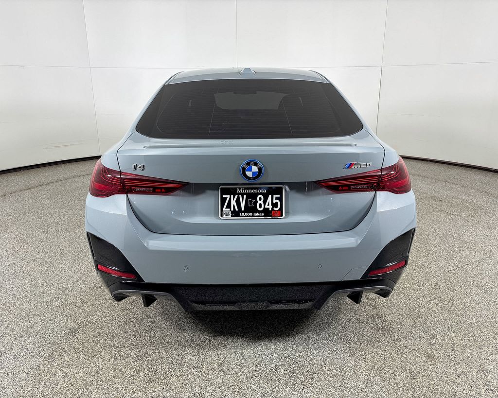 Thumbnail: 2025 BMW i4 - 8