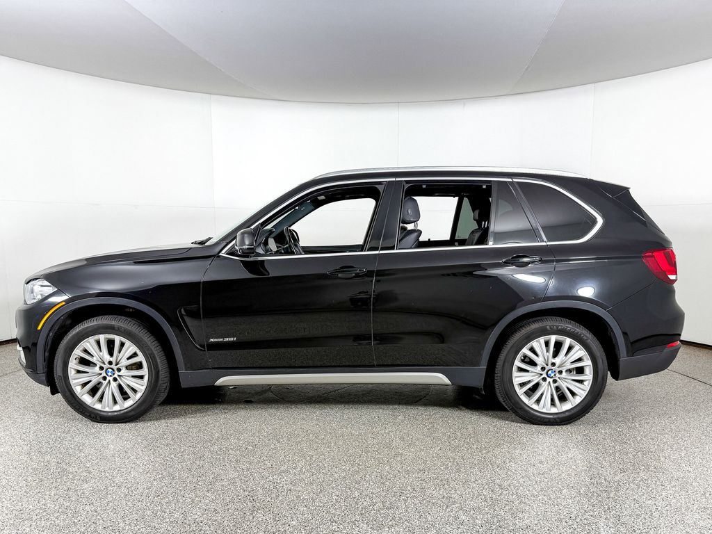 Thumbnail: 2017 BMW X5 - 6