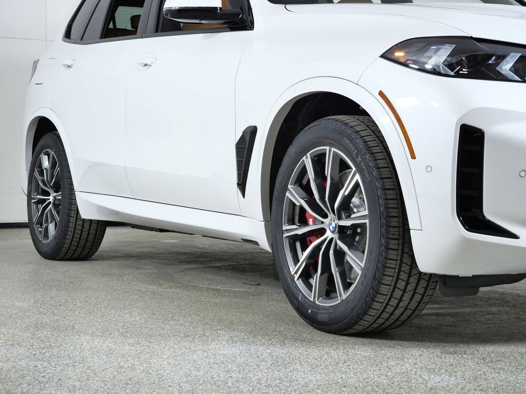 Thumbnail: 2026 BMW X5 - 6
