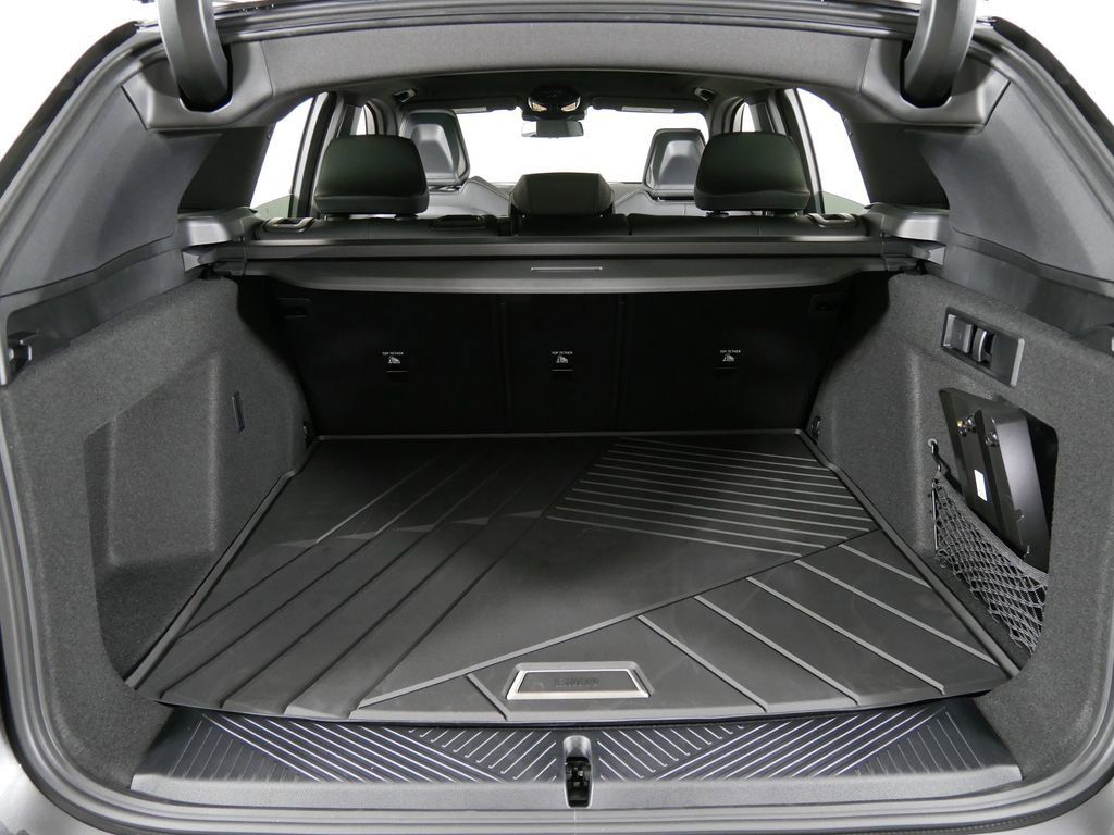 Thumbnail: 2025 BMW X3 - 27