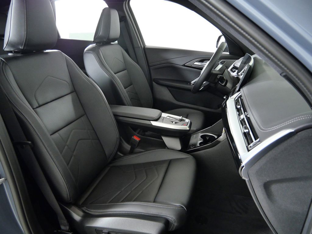 Thumbnail: 2026 BMW X1 - 21