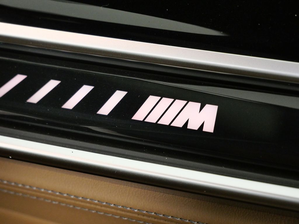 Thumbnail: 2026 BMW X5 - 24