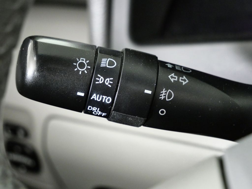 Thumbnail: 2011 Toyota Camry - 49