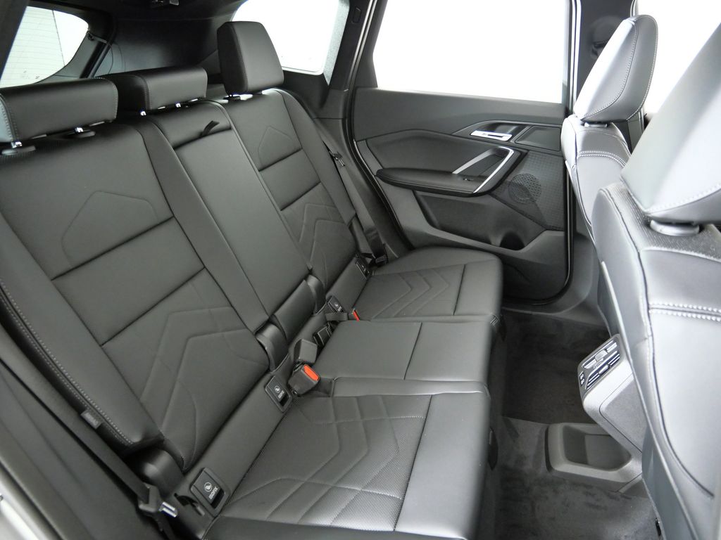 Thumbnail: 2026 BMW X1 - 25