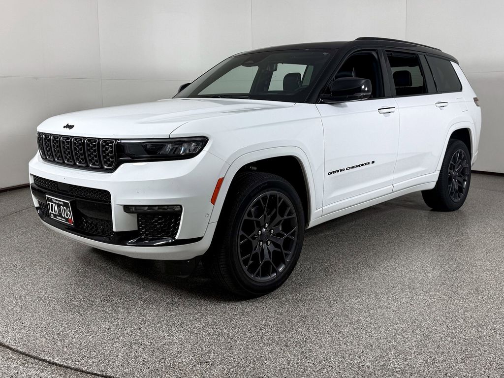 Thumbnail: 2024 Jeep Grand Cherokee L - 1