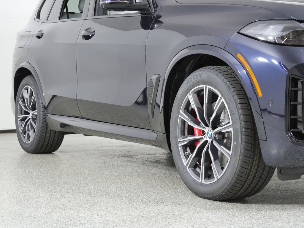 Thumbnail: 2026 BMW X5 - 6
