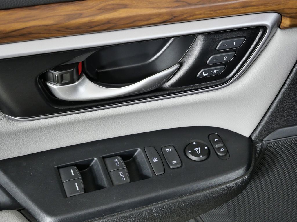 Thumbnail: 2018 Honda CR-V - 35