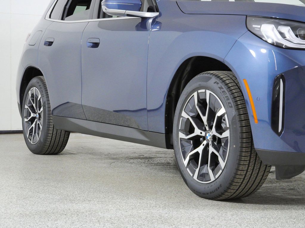 Thumbnail: 2026 BMW X3 - 6
