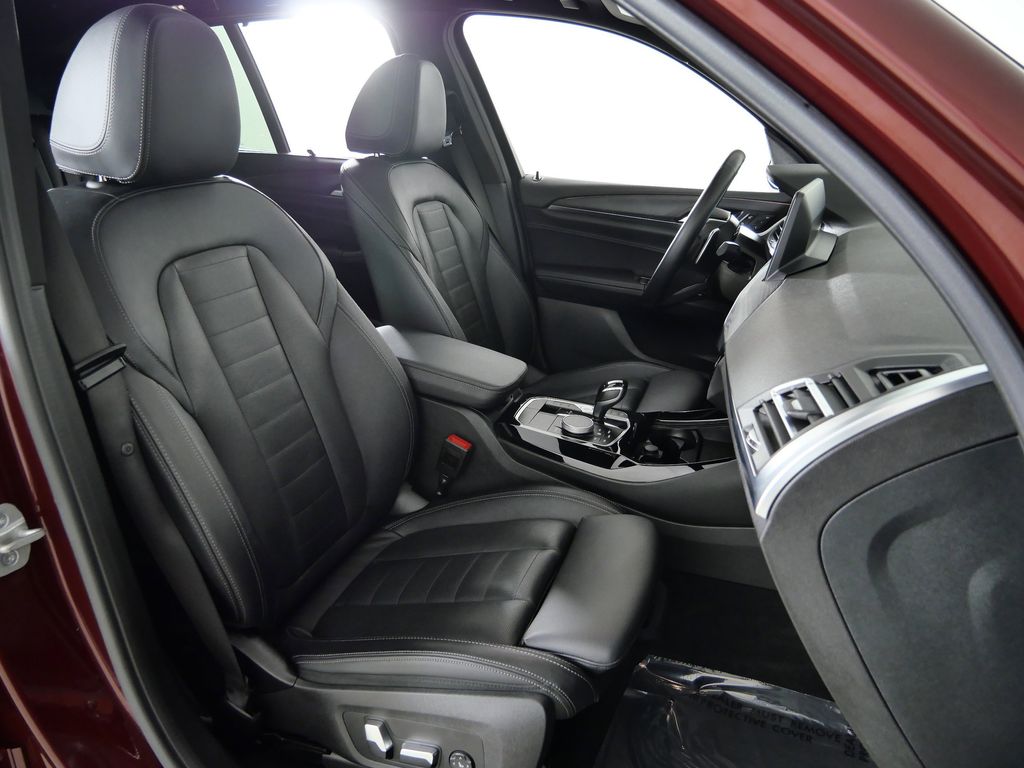 Thumbnail: 2024 BMW X3 - 26