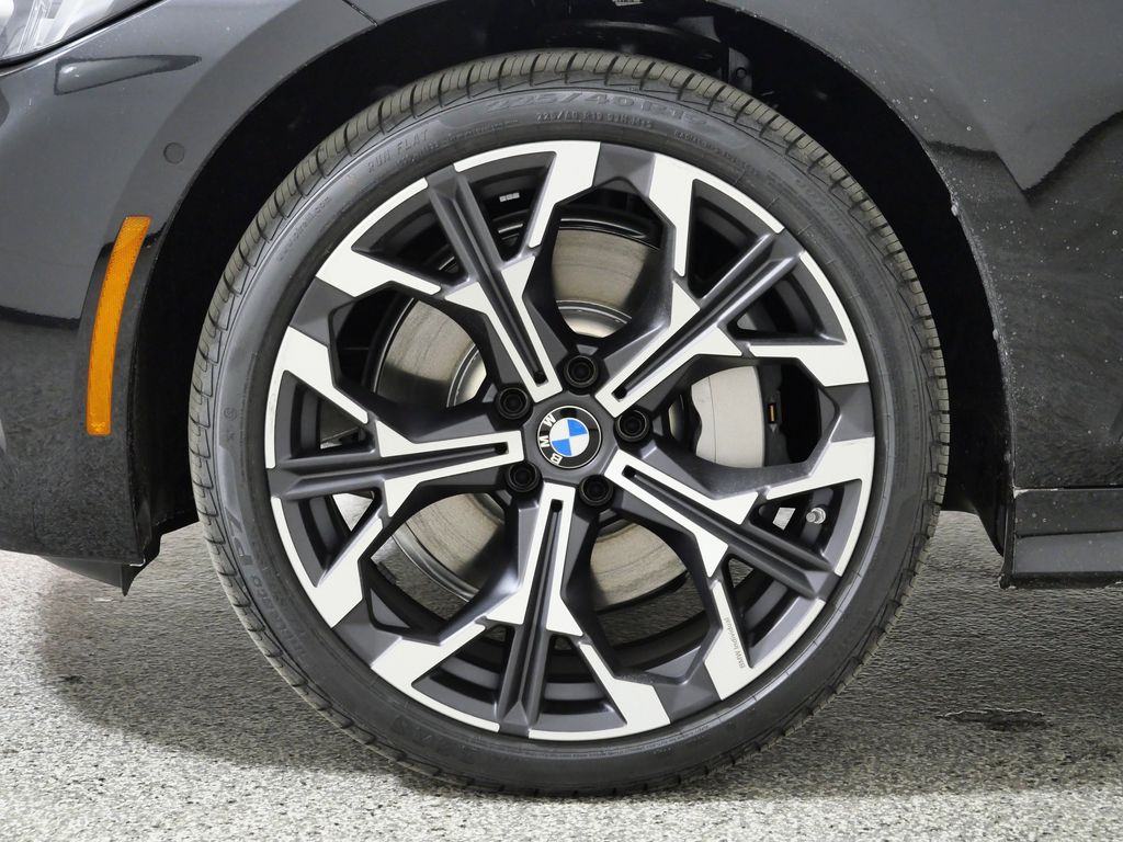 Thumbnail: 2026 BMW 3 Series - 17