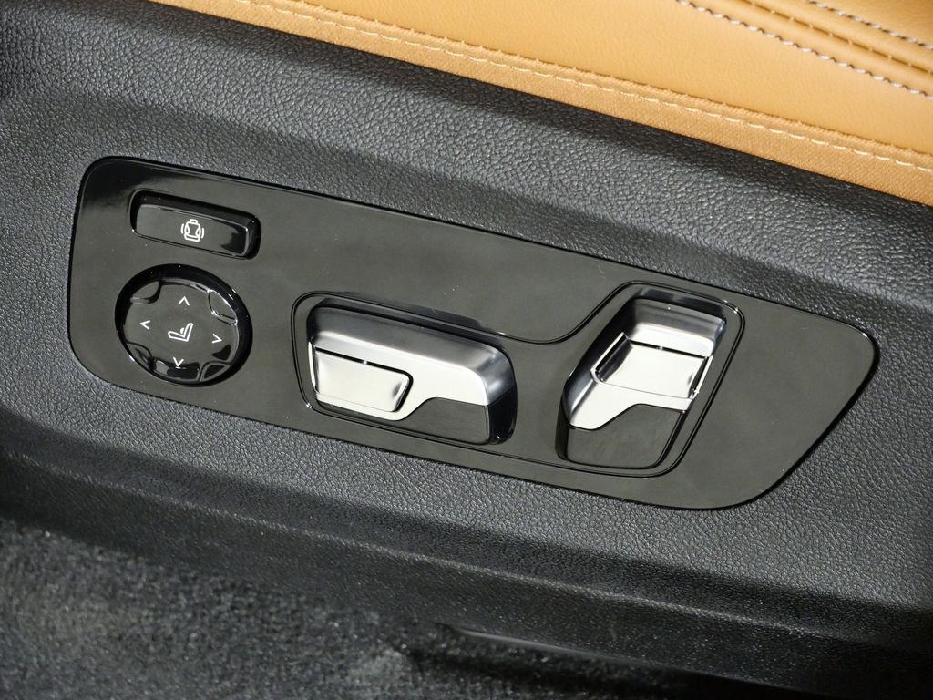 Thumbnail: 2026 BMW X5 - 39