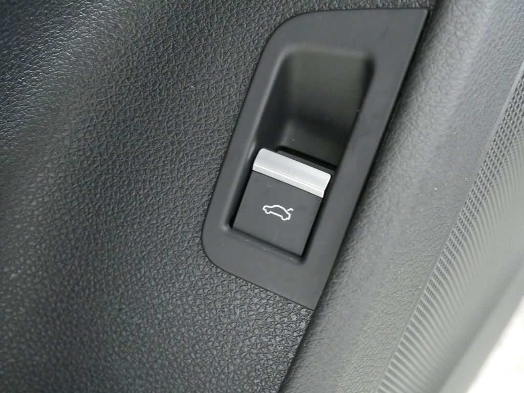 2017 Audi Q7 Premium Plus 34